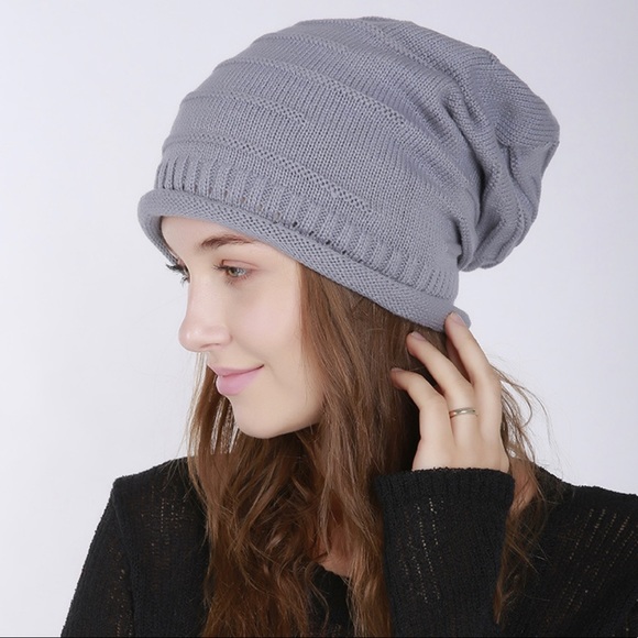 Trendy Slouch Beanie Gray - Picture 2 of 4